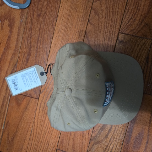 PRANA HAT - Picture 3 of 6